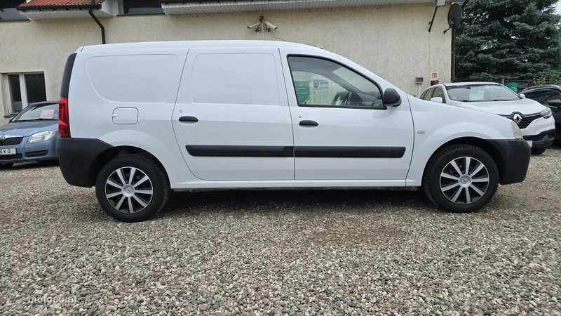 Dacia Logan 7