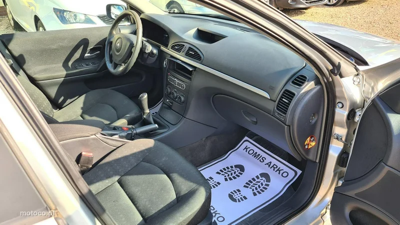Renault Laguna II 12