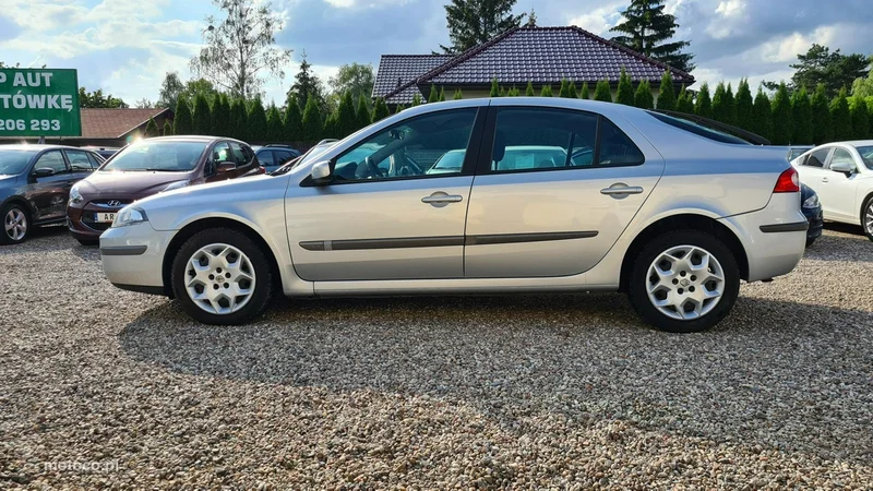Renault Laguna II 5