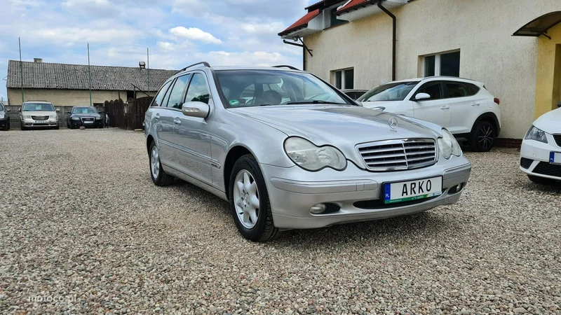 Mercedes-Benz Klasa C W203 C 180