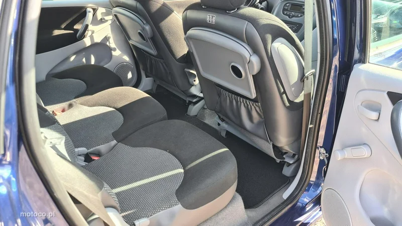Citroen Xsara Picasso 13