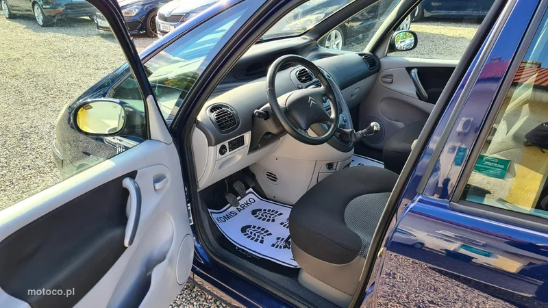 Citroen Xsara Picasso 9