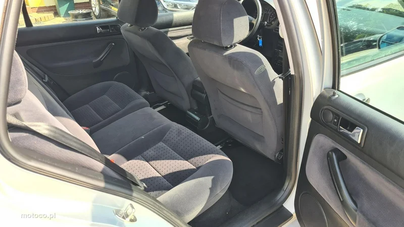 Volkswagen Golf IV 13