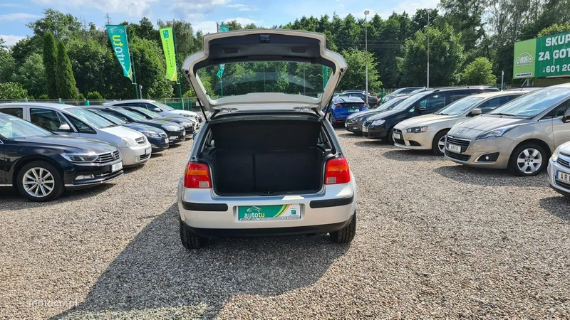 Volkswagen Golf IV 14