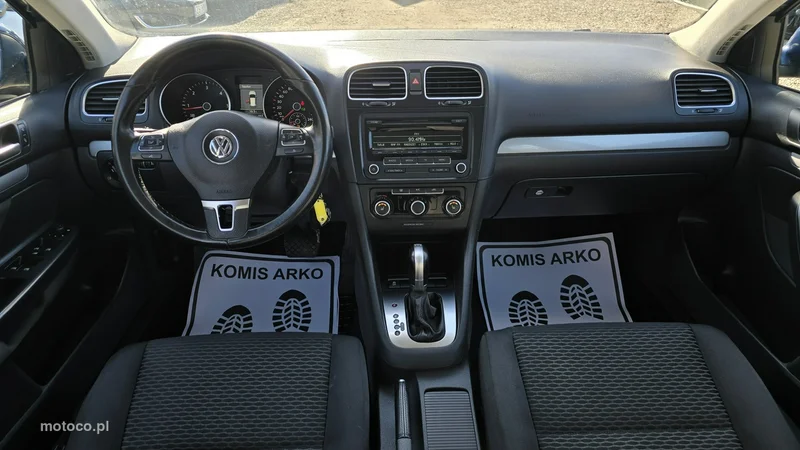 Volkswagen Golf VII 11