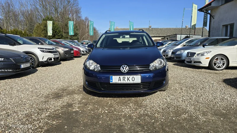 Volkswagen Golf VII 6