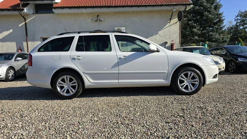 Skoda Octavia II 7