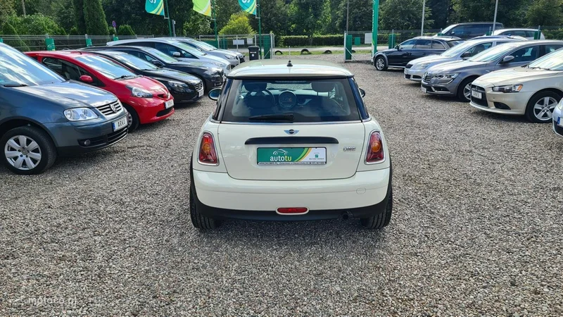 MINI ONE 8