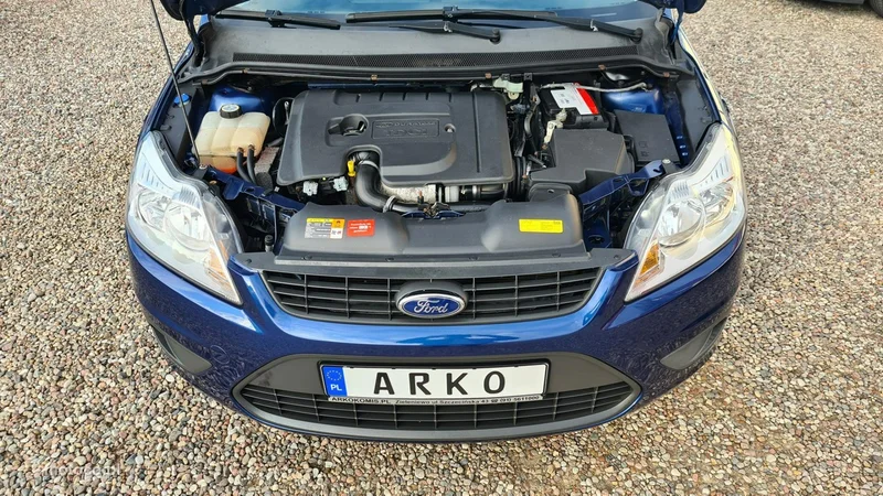 Ford Focus II 16
