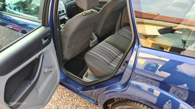 Ford Focus II 10