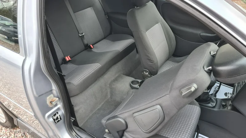Opel Corsa C 14