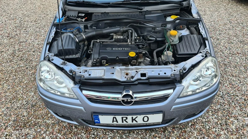 Opel Corsa C 16