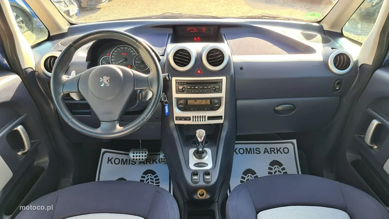 Peugeot 1007 12