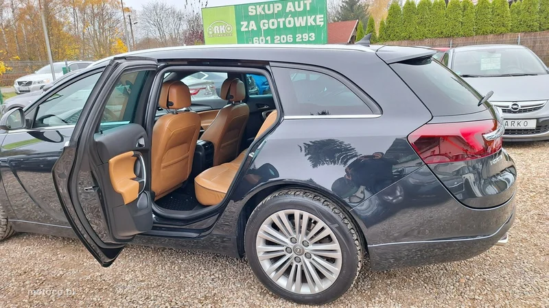 Opel Insignia A 9
