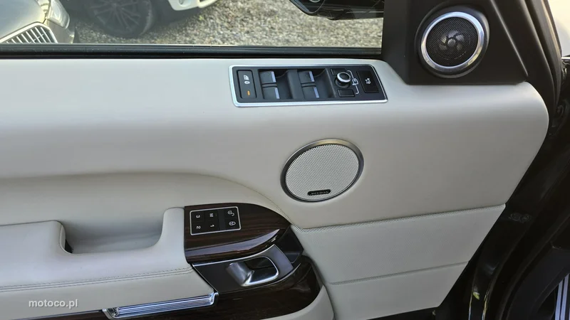 Land Rover Range Rover 19