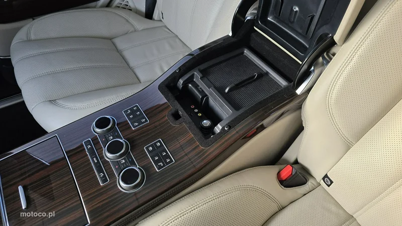 Land Rover Range Rover 27