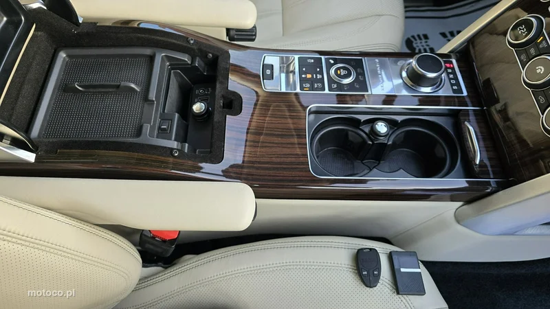 Land Rover Range Rover 31