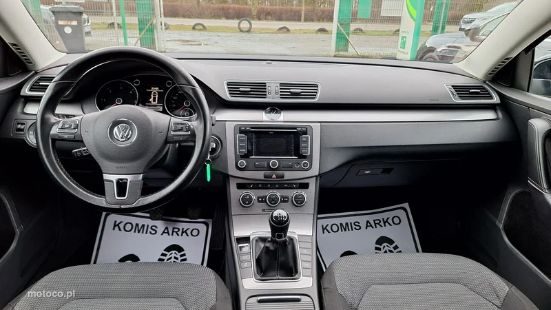 Volkswagen Passat B7 11