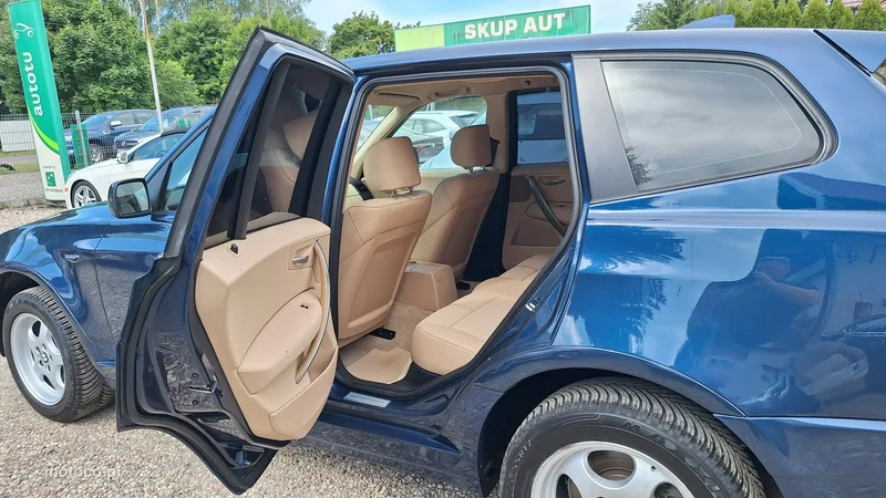 BMW X3 E83 10