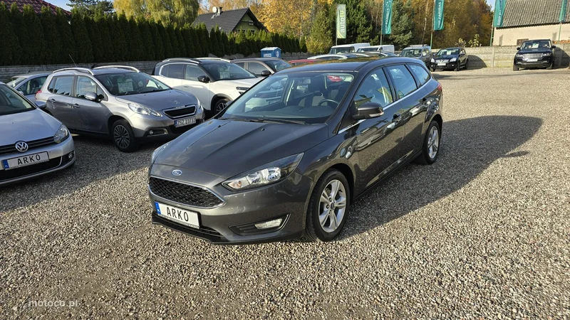 Ford Focus III 3