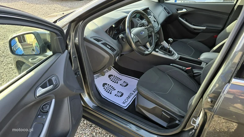 Ford Focus III 9