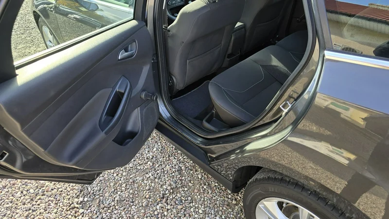 Ford Focus III 10