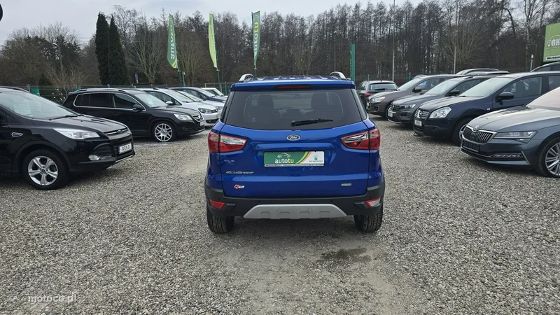 Ford EcoSport 8