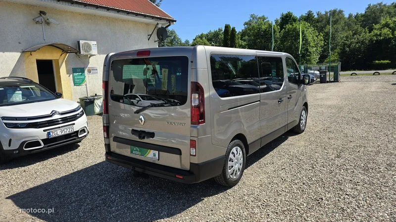 Renault Trafic III 4