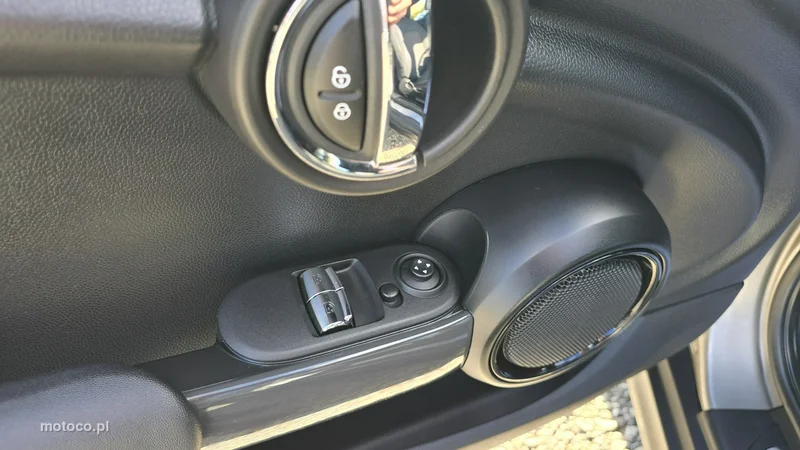 MINI ONE 17