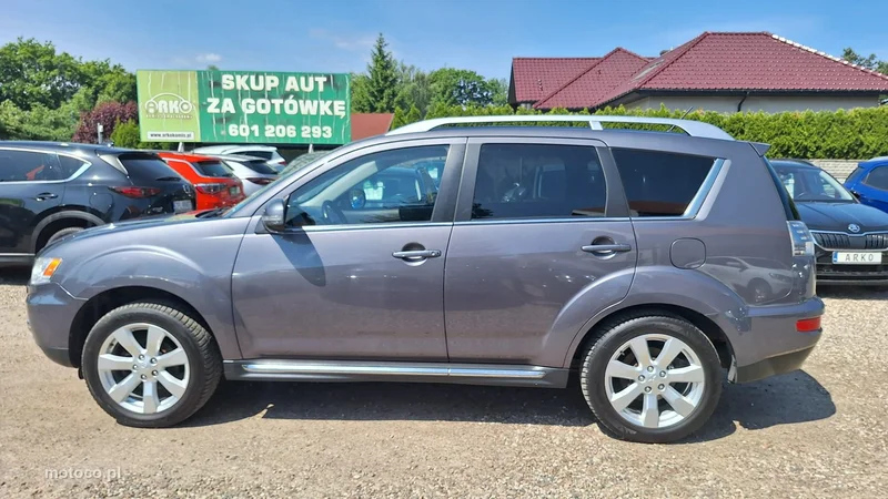 Mitsubishi Outlander 5