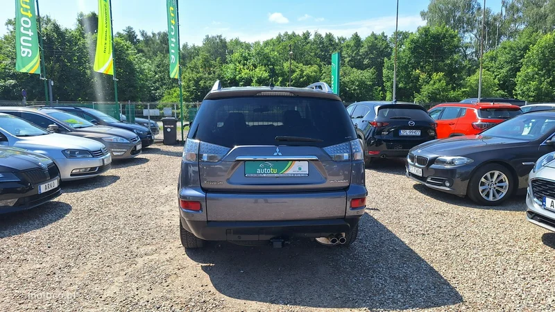 Mitsubishi Outlander 8