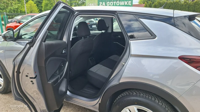 Opel Grandland X 10