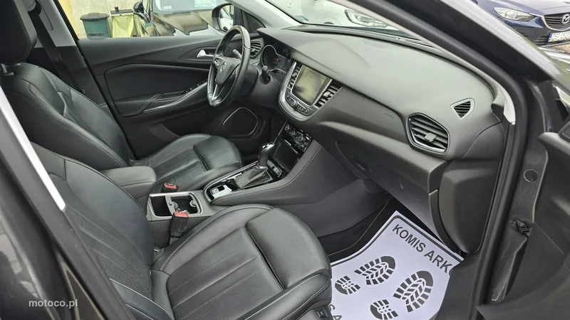 Opel Grandland X 12