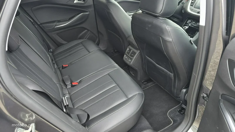 Opel Grandland X 13