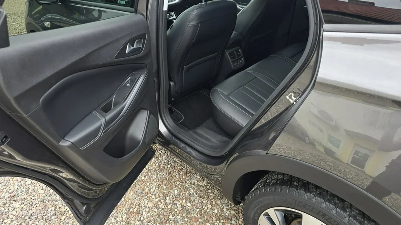 Opel Grandland X 10