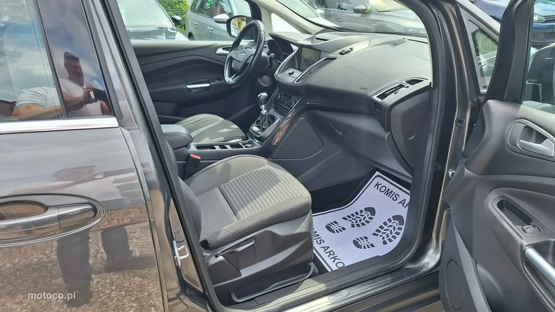 Ford Grand C-Max 12