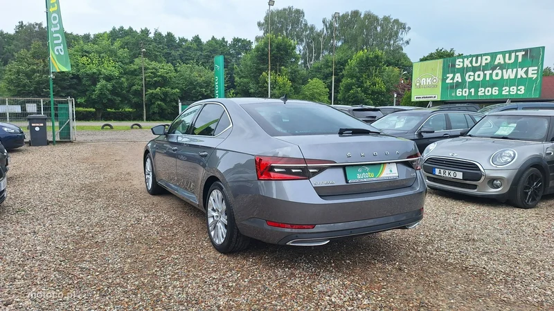 Skoda Superb III 2