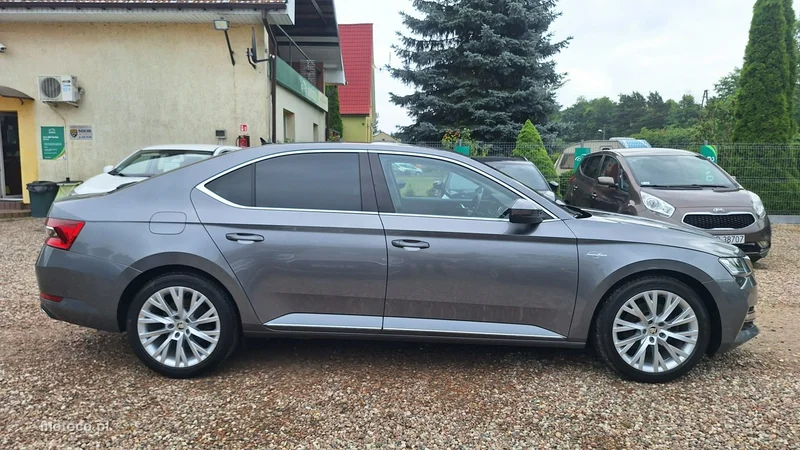 Skoda Superb III 7