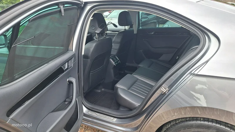 Skoda Superb III 10