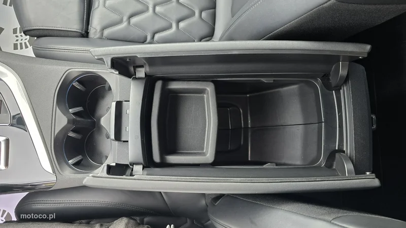 Peugeot 3008 24