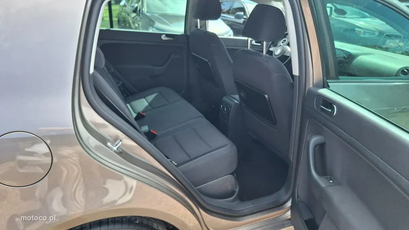 Volkswagen Golf Plus VI 13