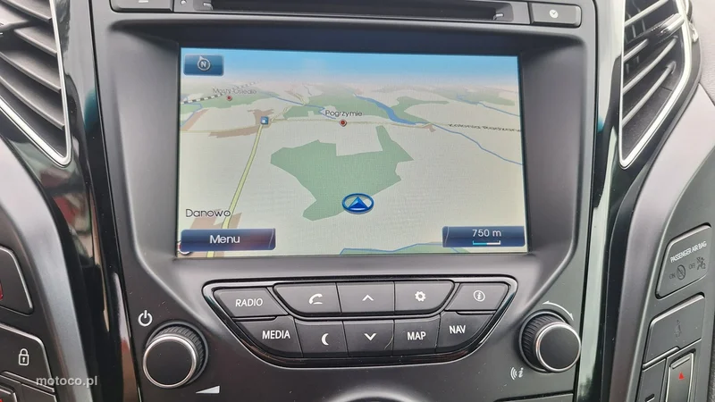 Hyundai i40 13