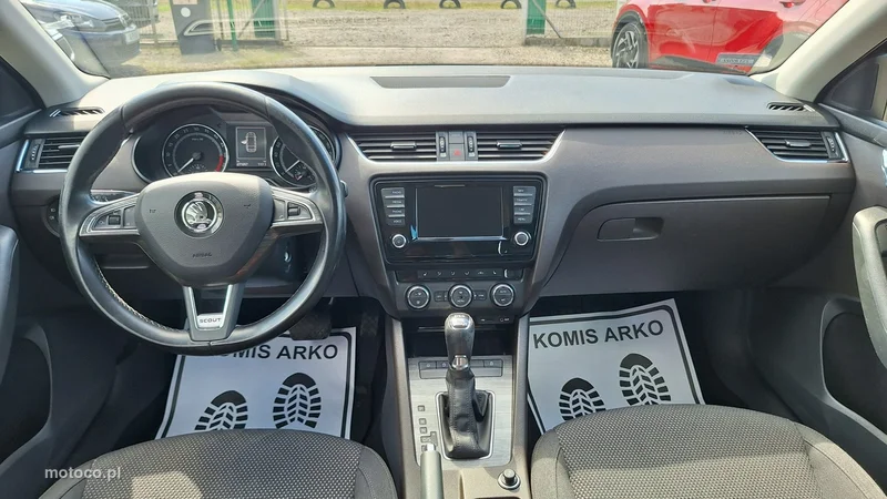 Skoda Octavia III 11