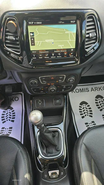 Jeep Compass 22