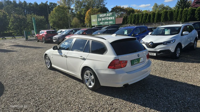 BMW Seria 3 E90 320 2