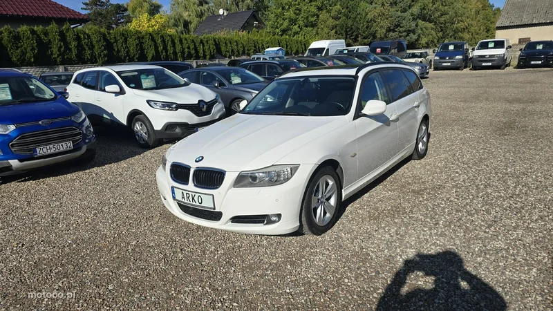 BMW Seria 3 E90 320 3