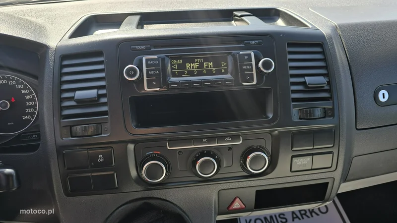 Volkswagen Transporter 13