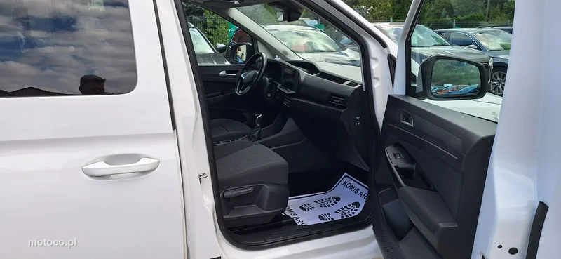 Volkswagen Caddy V 18