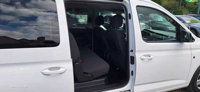 Volkswagen Caddy V 19