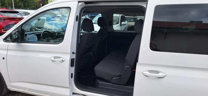 Volkswagen Caddy V 10